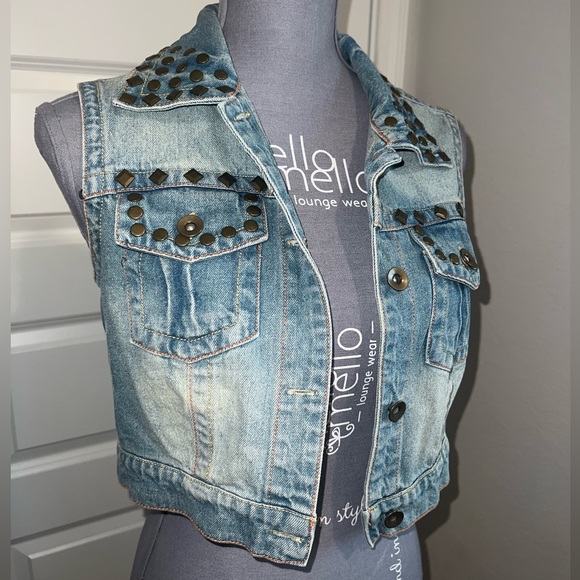 Jean vest/jacket - Picture 2 of 6